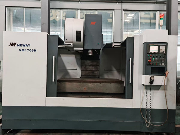 二手纽威VM1706HR立式加工中心