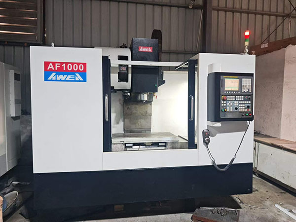 二手亚威 AF1000 立式加工中心