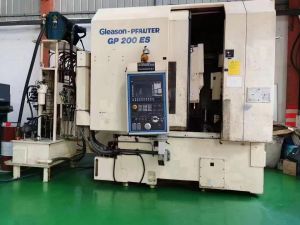 五轴高速高效数控插齿机