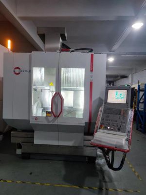 五轴联动加工中心