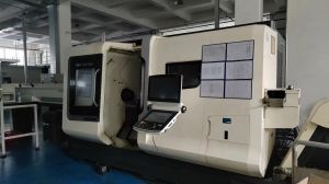 双主轴双刀塔车铣复合