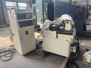 超精密非球面·自由曲面加工机