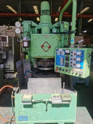 立式双盘研磨机