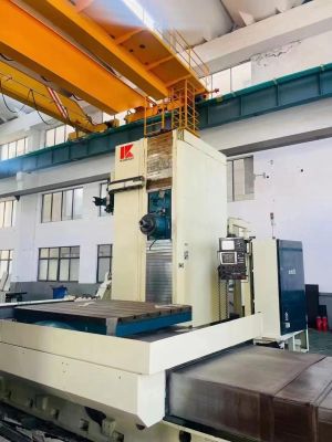 数控镗铣加工中心