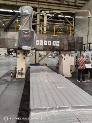 数控龙门镗铣五面体加工中心