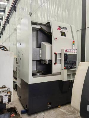 数控立式车床