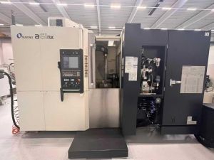 双工位卧式加工中心