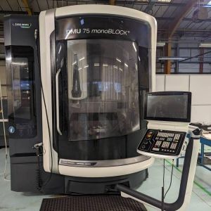 五轴联动加工中心