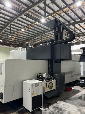 数控龙门加工中心+车铣头