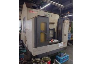 双工作台加工中心