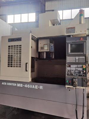 立式加工中心机