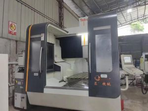 高速加工中心