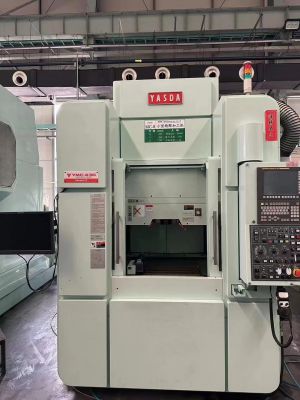 小型精雕加工机