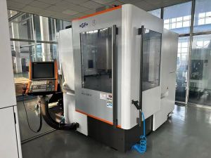 五轴加工中心
