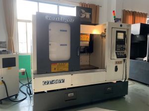 高速加工中心