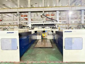 五轴龙门加工中心