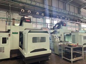 中型高精加工机