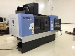 加工中心 Doosan DNM 500 II Machining Center